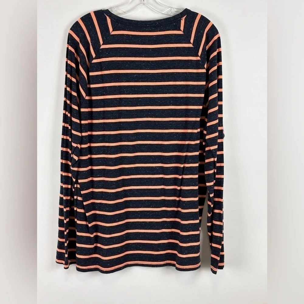 Men's Soft Stretch Athletic Fit Long Sleeve Striped T-Shirt